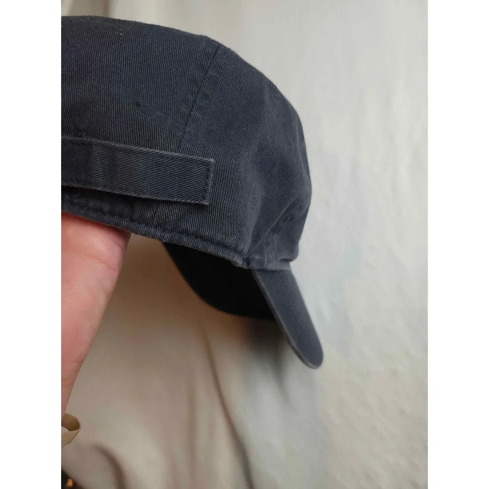 Twins Enterprise Notre Dame Fighting Irish Navy Blue Hat Leprechaun Mascot Cap